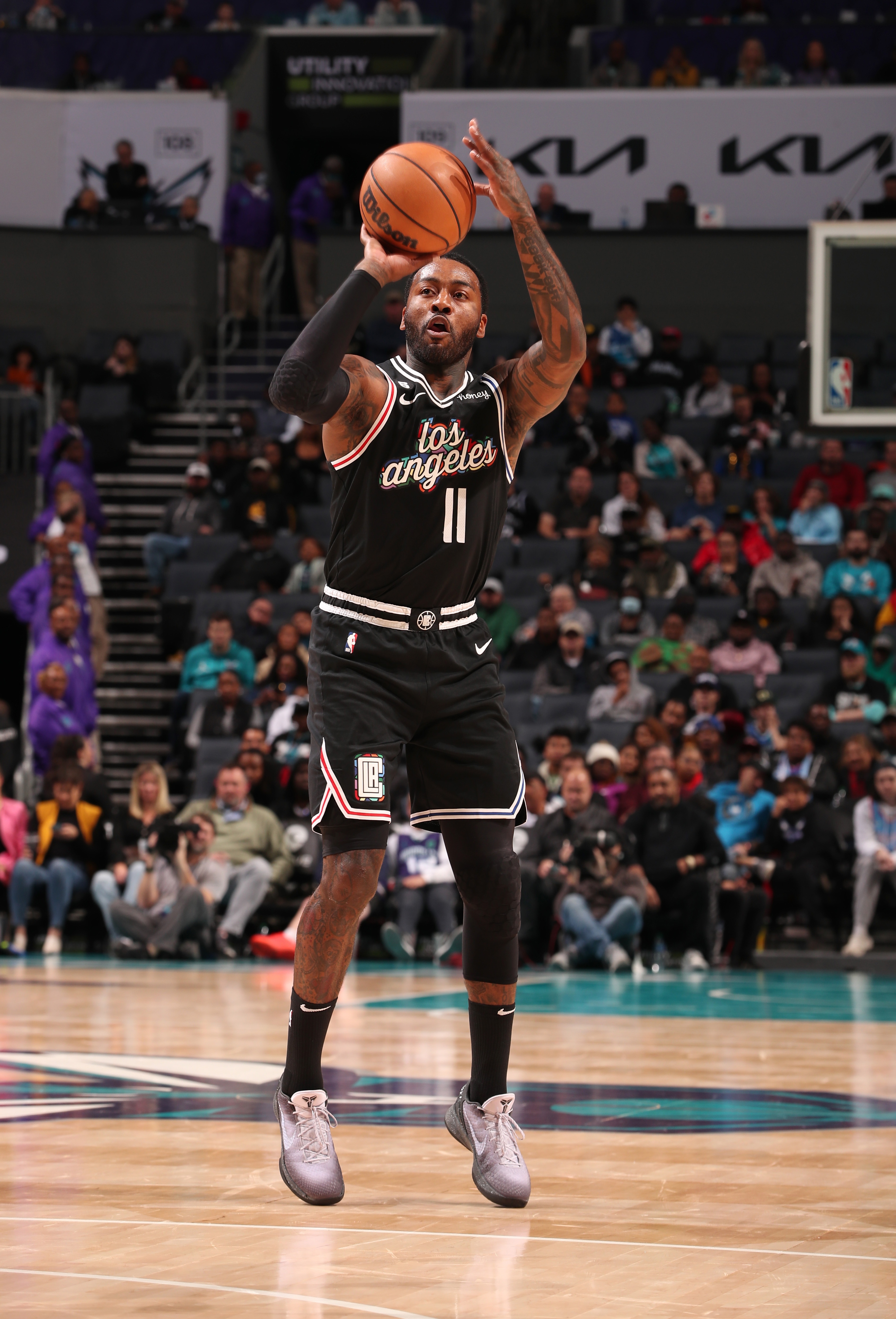 米乐登录入口-关键时刻夏洛特黄蜂调整名单以备德国杯今晨洛杉矶快船备战社区盾，阿森纳防线松动备战欧超杯瞬间刷屏的简单介绍